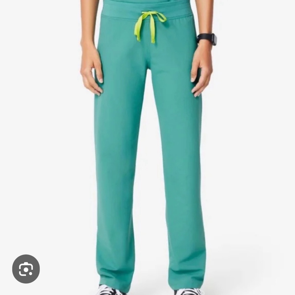 Figs Livingston Scrub Pants in Marine, Women’s XS